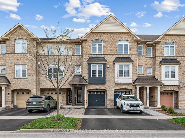 Townhouse for sale in Woburn, Ontario