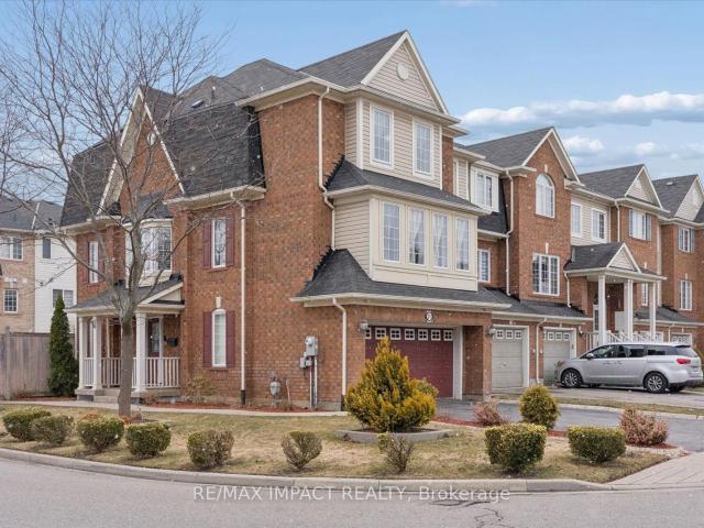 Townhouse for sale in Woburn, Ontario