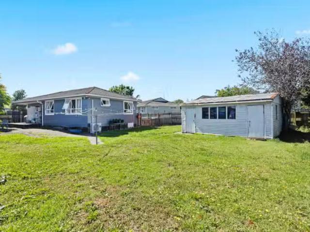 House for sale in Papakura