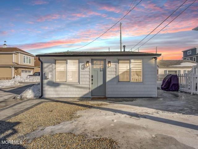 House for sale in Lavallette, New Jersey