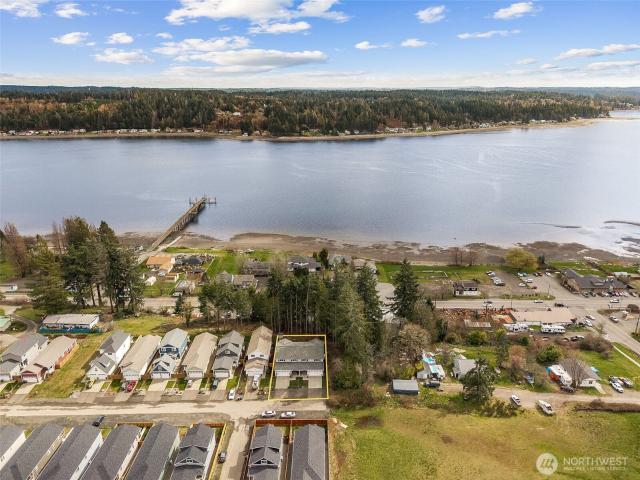House for sale in Allyn, Washington