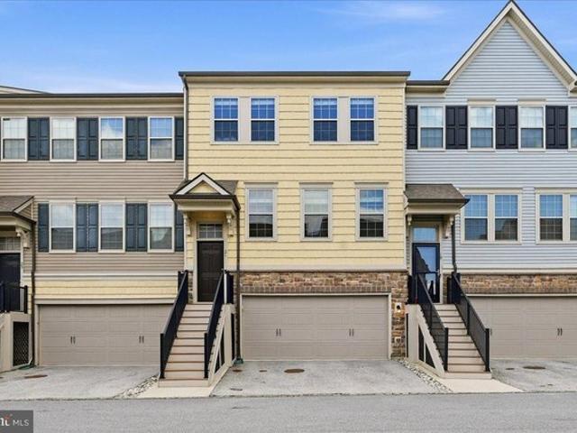 Townhouse for sale in Chester, Pennsylvania