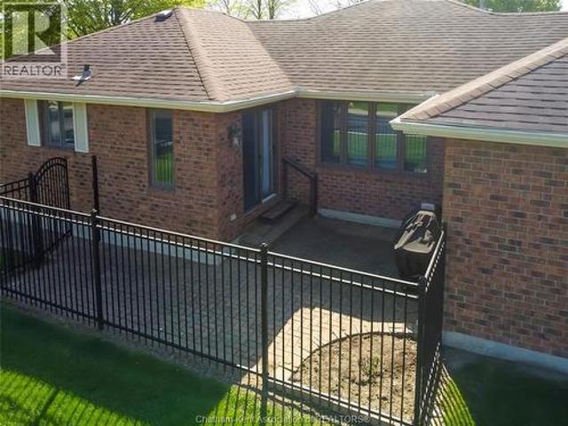 Townhouse for sale in Chatham–kent, Ontario