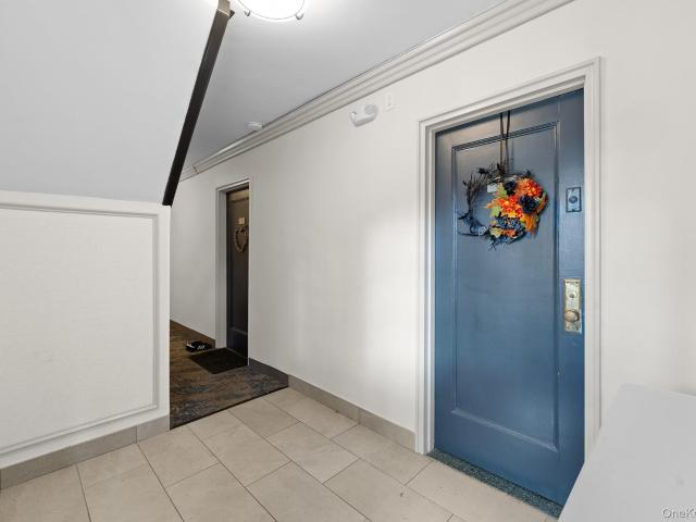 Property for sale in Roslyn Gardens, Village of Roslyn