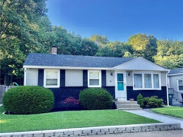Apartment for rent in Coventry, Rhode Island