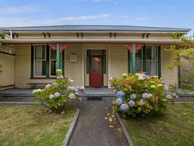 House for sale in Little Akaloa, Canterbury