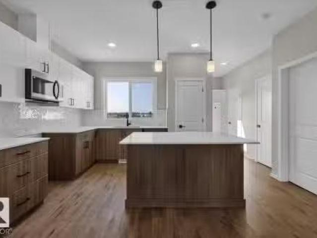 House for sale in Fort Saskatchewan, Alberta