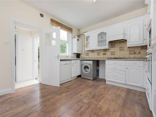 House for rent in Kensal Town, Greater London