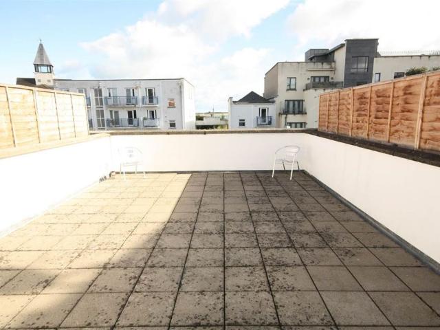 Apartment to rent in Malahide, North Tipperary