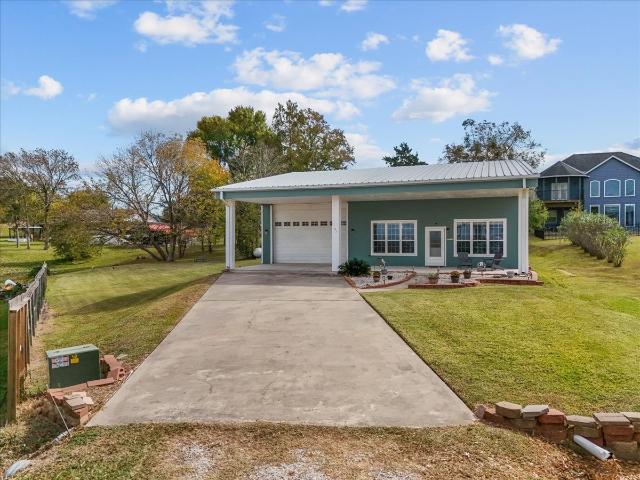 House for sale in Coldspring, Texas