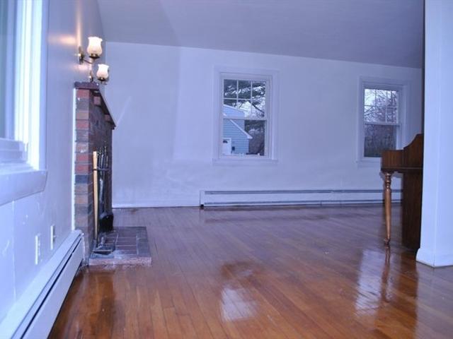 House for sale in Beverly, Massachusetts