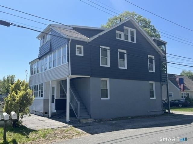 House for sale in Shelton, Connecticut