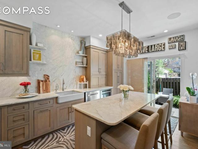 Townhouse for sale in Wayne