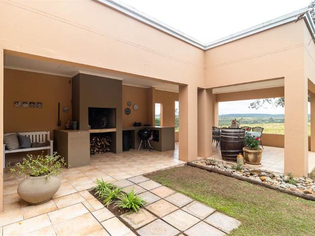 Farm for sale in Bushmans River Mouth, Eastern Cape