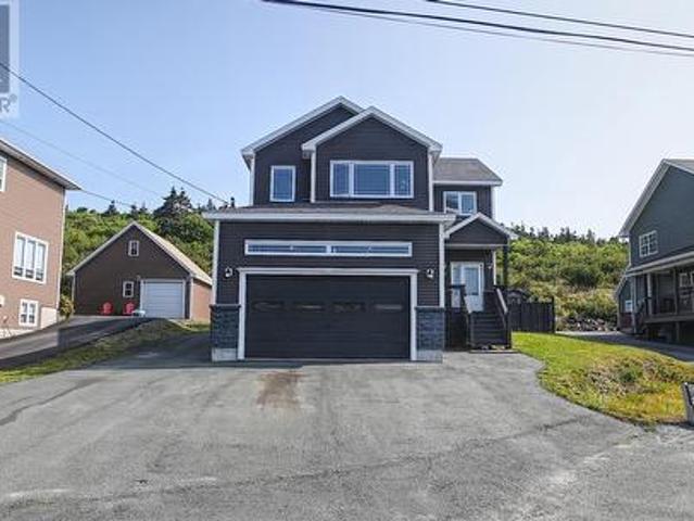 House for sale in Petty Harbour-maddox Cove, Newfoundland And Labrador