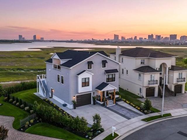 House for sale in Ventnor City, New Jersey
