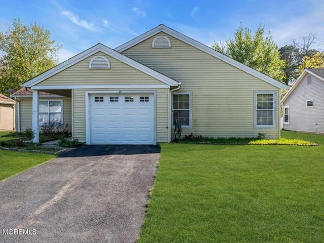 House for sale in Lanoka Harbor, New Jersey