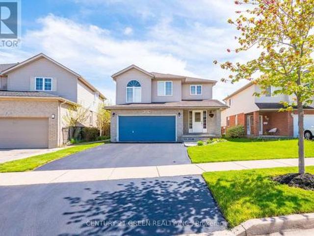 House for sale in Kitchener, Ontario