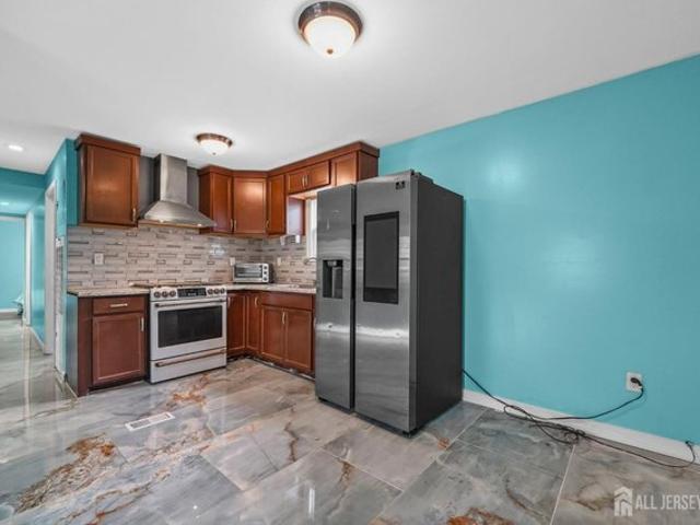 House for sale in Moonachie, New Jersey