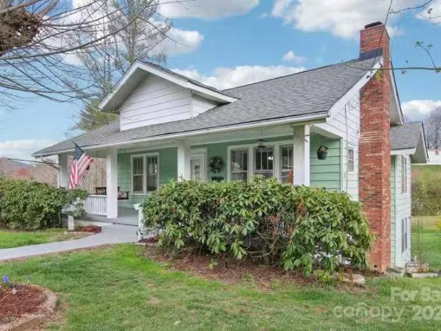House for sale in Asheville