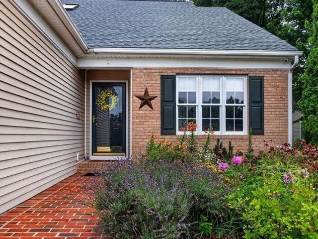Townhouse for sale in Virginia