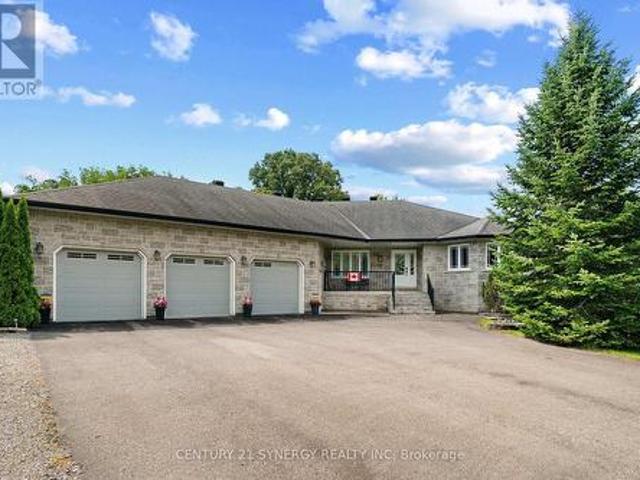 House for sale in Edwardsburgh cardinal, Ontario