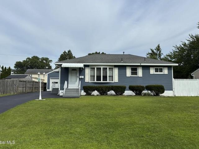 House for sale in Albany, New York