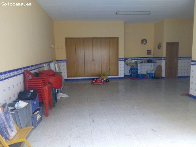 Local Comercial en venta en Xirivella, Barri del Mont de Pietat