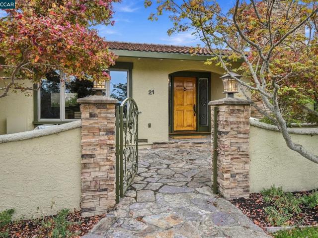 House for sale in Moraga, Contra Costa County