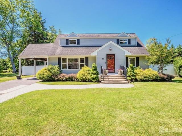 House for sale in East Brunswick, New Jersey