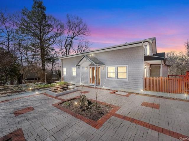 House for sale in Mahopac, Town of Carmel
