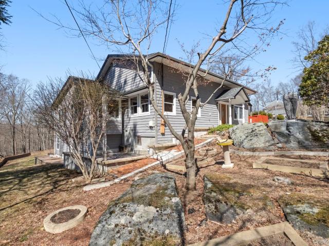 House for sale in Mahopac, Town of Carmel