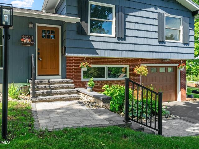 House for sale in New York