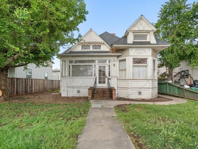 House for sale in Freedom, California