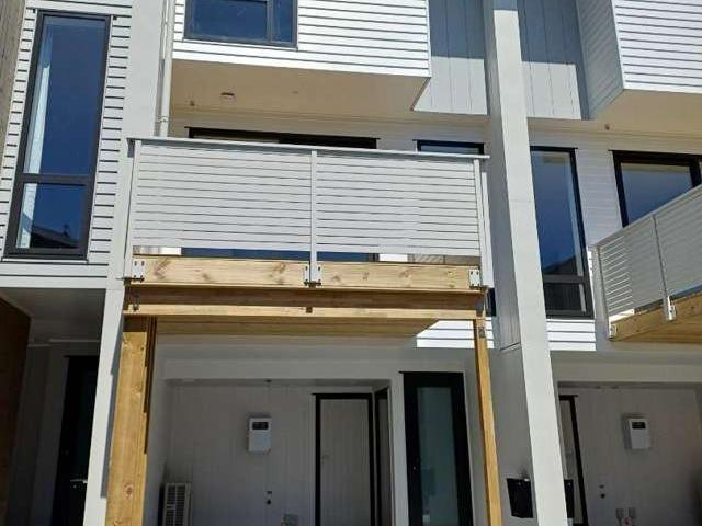 Townhouse for rent in Matata, Wellington