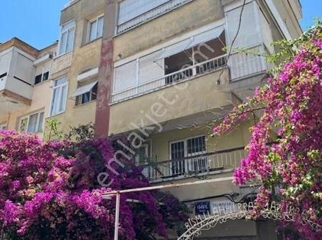 Karşiyaka, İzmir içerisinde kiralık mülk