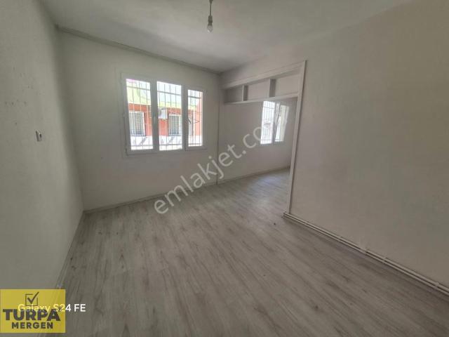 Karacaoğlan Mahallesi, Bornova içerisinde kiralık mülk