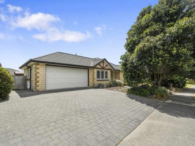 House for sale in Paraparaumu, Wellington