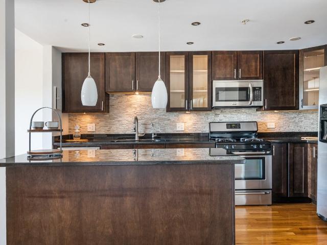 Apartment for rent in The XXI, Schaumburg
