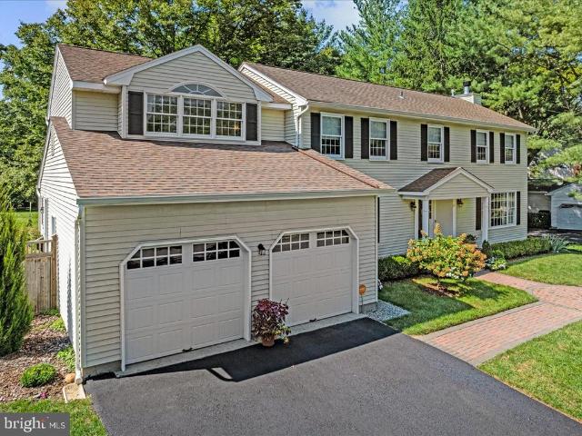 House for sale in Sherbrook Estates, West Windsor