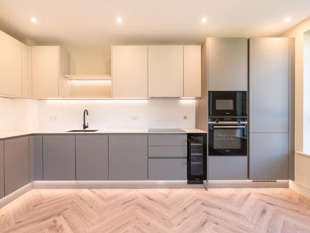 Apartment for rent in Springfield Village, Greater London