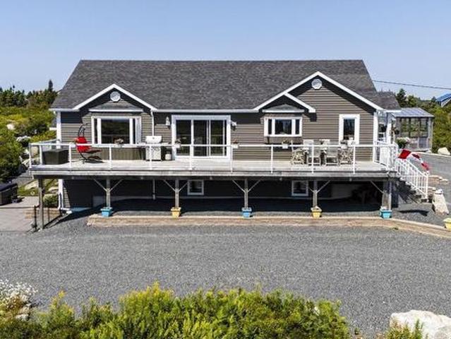 House for sale in Terence Bay, Nova Scotia