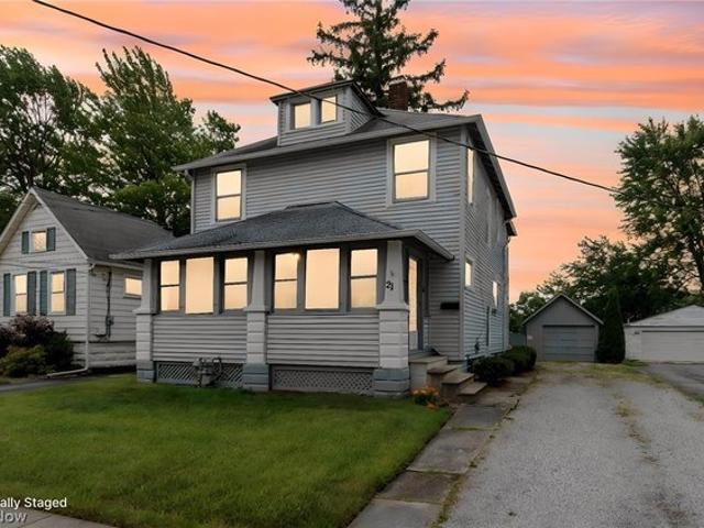 House for sale in Berea, Ohio