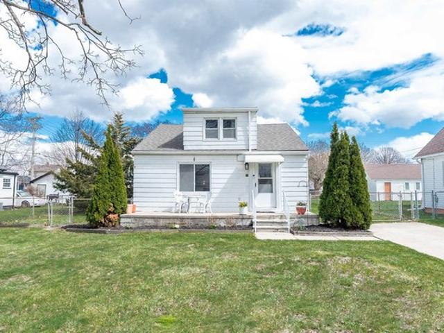 House for sale in Mount Clemens, Michigan