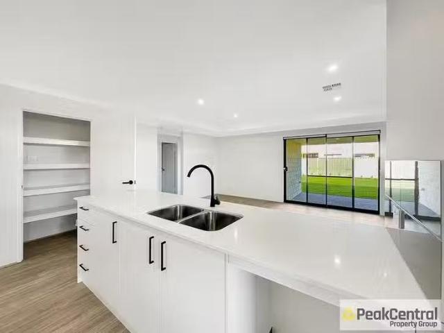House for rent in Parklands, Western Australia