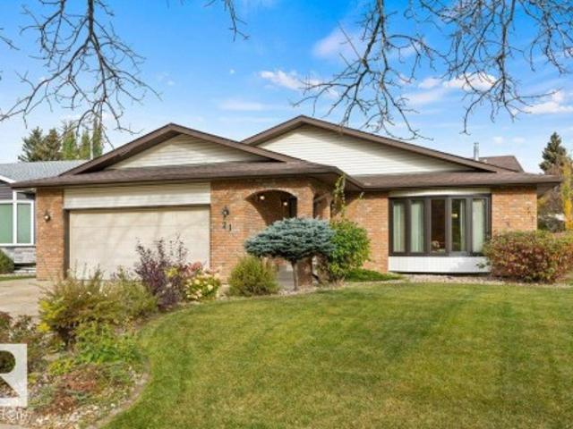 House for sale in Lacombe Park, St. Albert