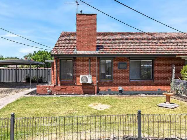 House for rent in Albion, Victoria