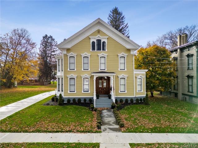 House for sale in Hamilton, New York