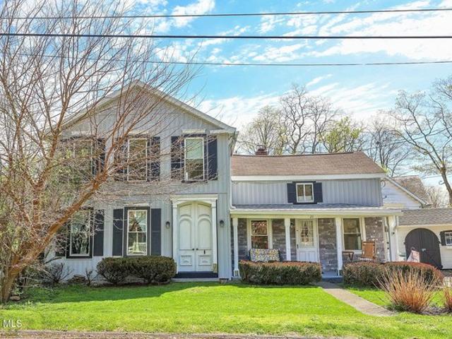 House for sale in Saratoga, New York