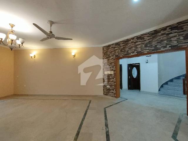 House for sale in Lahore Cantt, Islamabad Capital Territory
